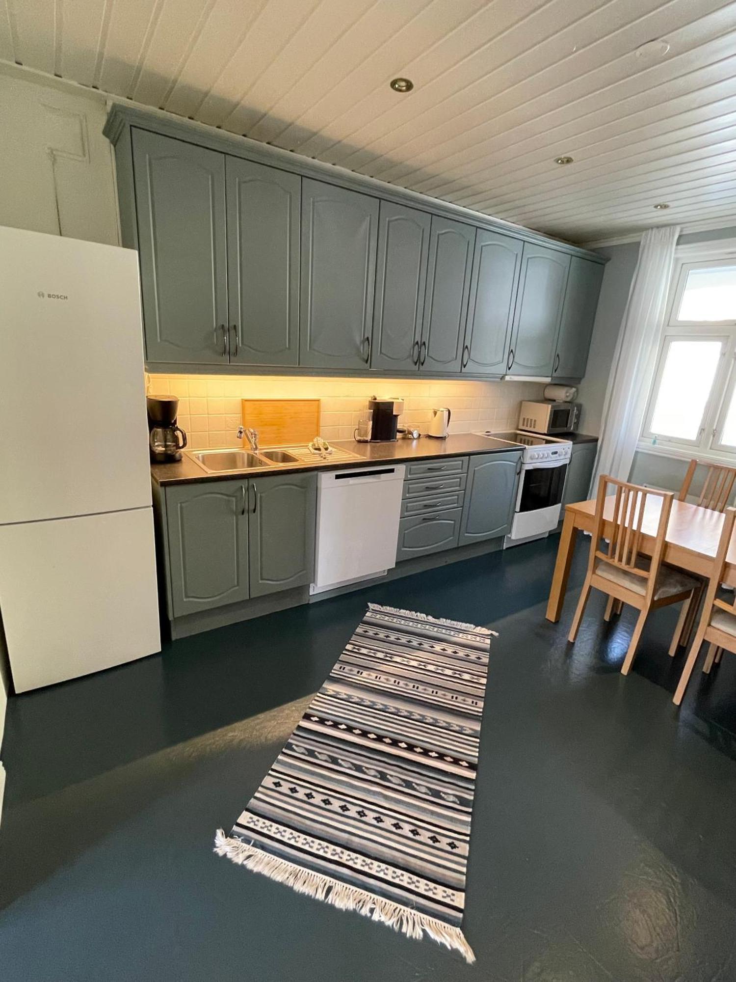 Sentral Og Fargerik Bygardsleilighet Halden Exteriér fotografie