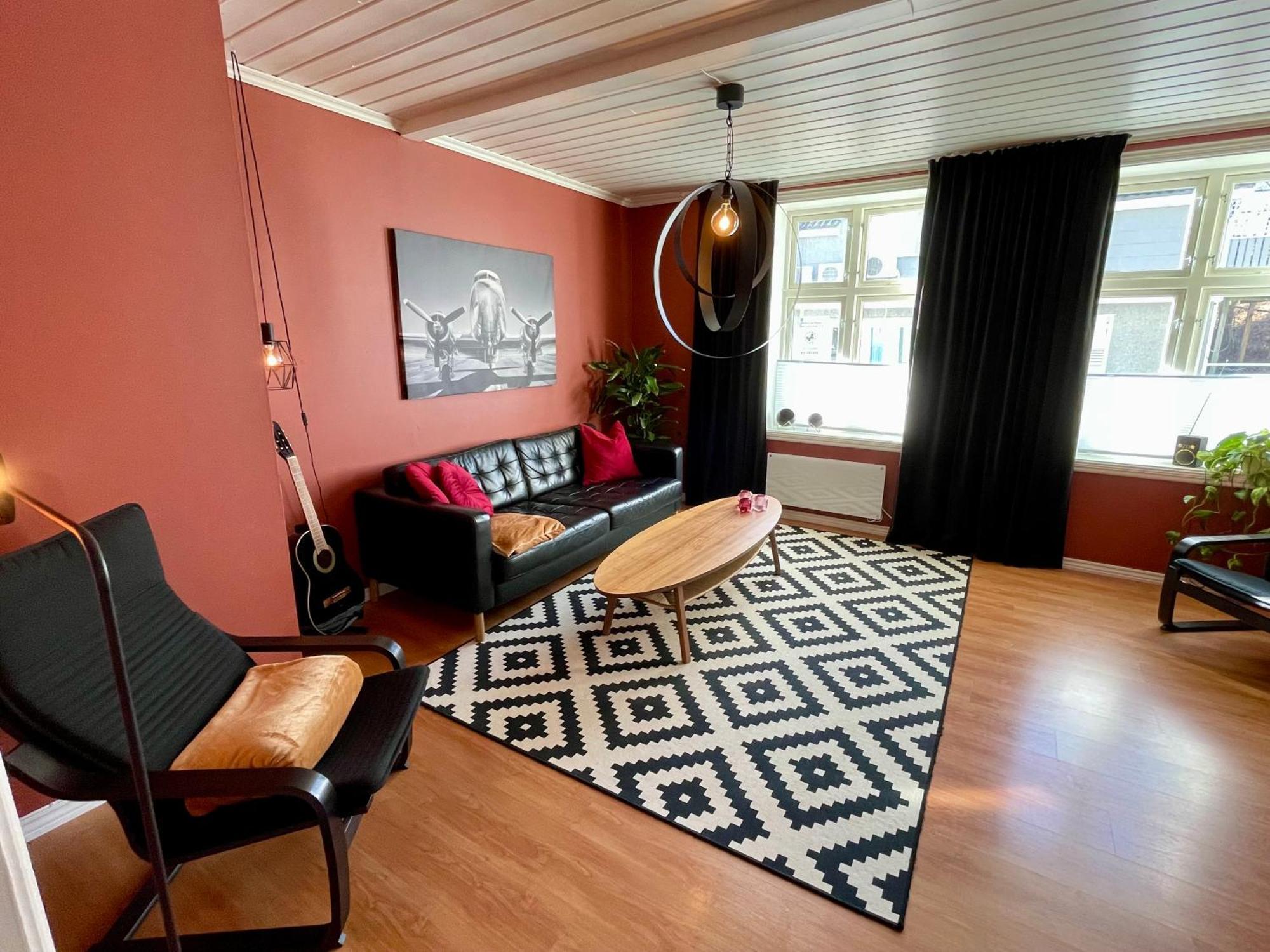 Sentral Og Fargerik Bygardsleilighet Halden Exteriér fotografie